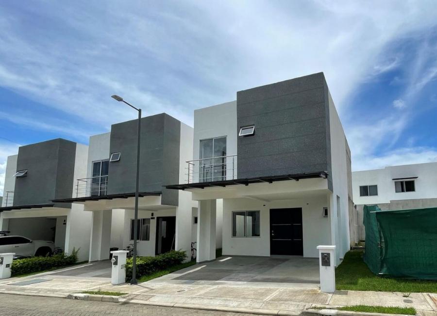 Foto Casa en Venta en Mora, San Jos - U$D 175.000 - CAV63945 - BienesOnLine