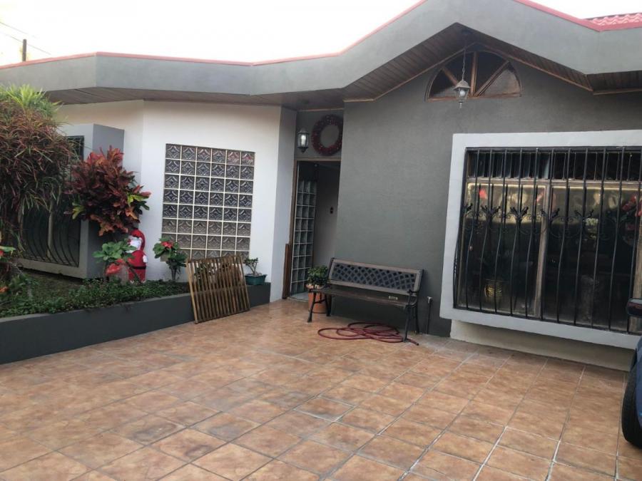 Foto Casa en Venta en Pozos, Santa Ana, San José - U$D 490.000 - CAV57696 - BienesOnLine