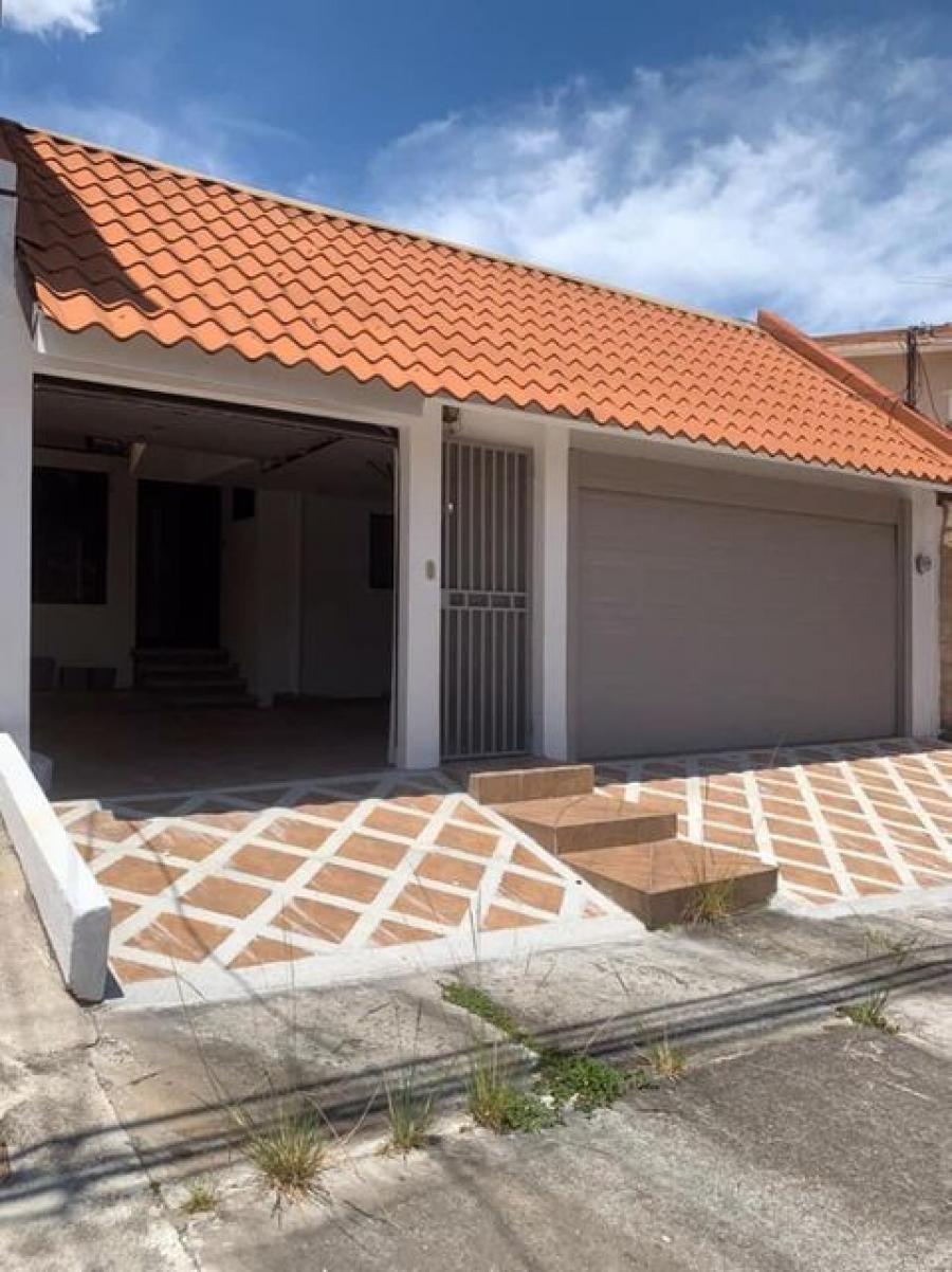 Foto Casa en Venta en Rohrmoser, San Jos, San Jos - U$D 165.000 - CAV52285 - BienesOnLine