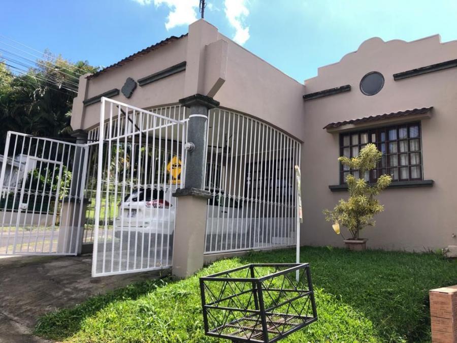 Foto Casa en Venta en Montes de Oca, San Jos - U$D 130.000 - CAV36230 - BienesOnLine