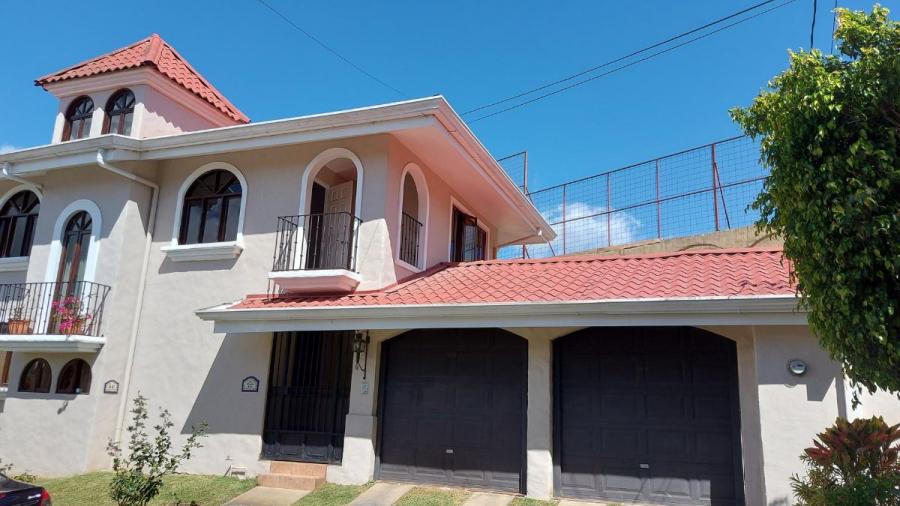 Casa en Venta en San Isidro, San José RAH #232263