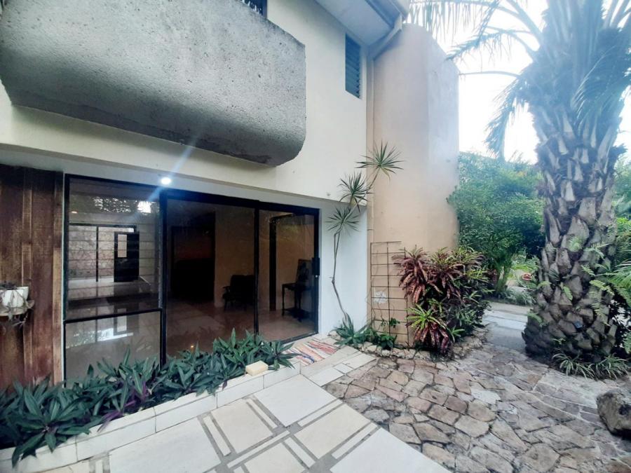 CASA EN VENTA EN SAN RAFAEL ESCAZÚ RAH 233096