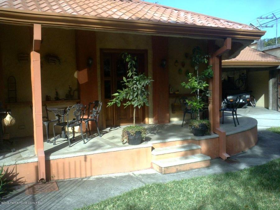 Foto Casa en Venta en Santa Ana, San Jos - U$D 550.000 - CAV36294 - BienesOnLine