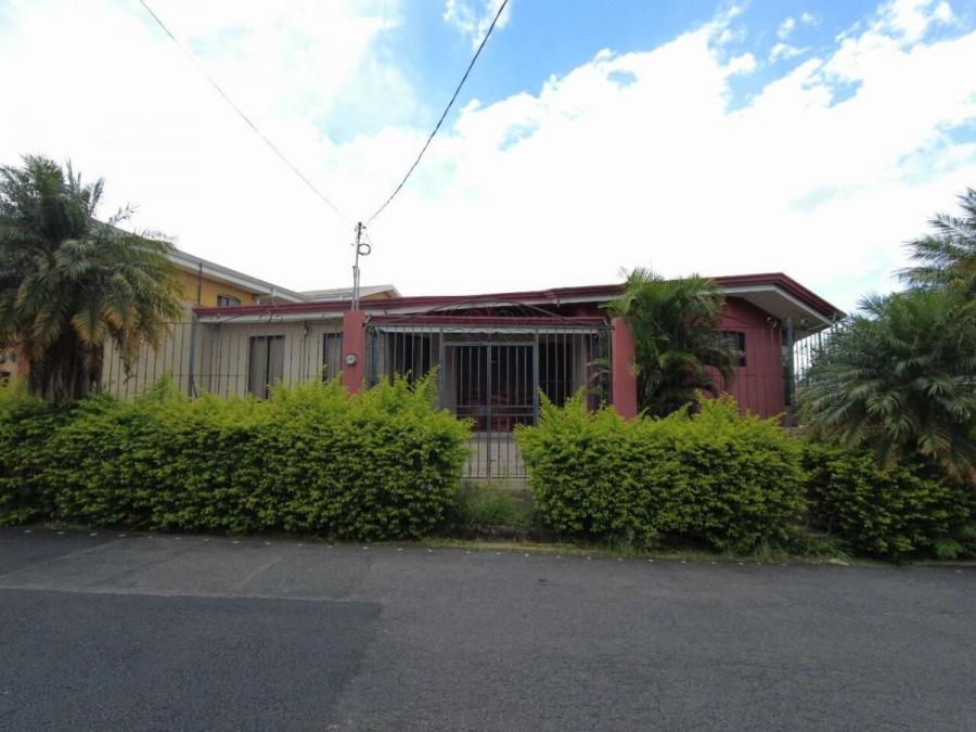 Foto Casa en Venta en Santa Ana, San Jos - U$D 265.000 - CAV67186 - BienesOnLine