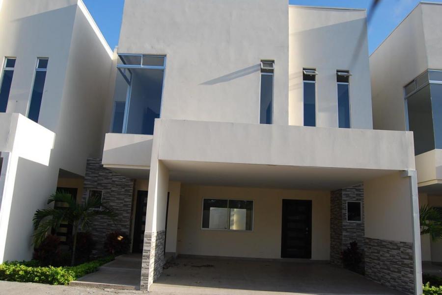 Foto Casa en Venta en Santa Ana, San Jos - U$D 220.000 - CAV28017 - BienesOnLine