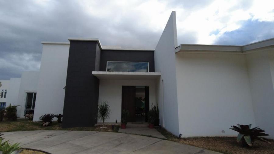 Foto Casa en Venta en Santa Ana, San Jos - U$D 800.000 - CAV57141 - BienesOnLine