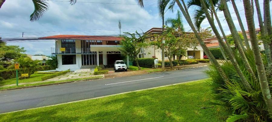 Foto Casa en Venta en Santa Ana, San Jos - U$D 575.000 - CAV53644 - BienesOnLine