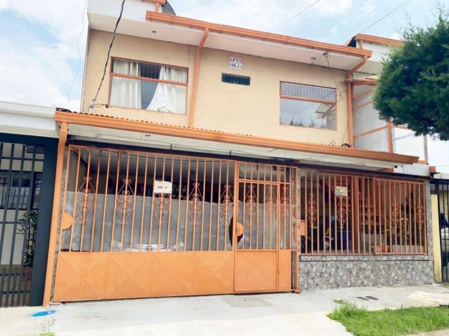 Casa en Venta en Tibás, San José. RAH 24-29