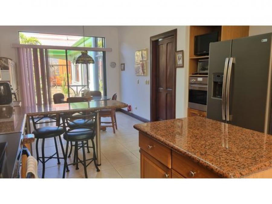 Foto Casa en Venta en Moravia, San José - U$D 618.000 - CAV106281 - BienesOnLine