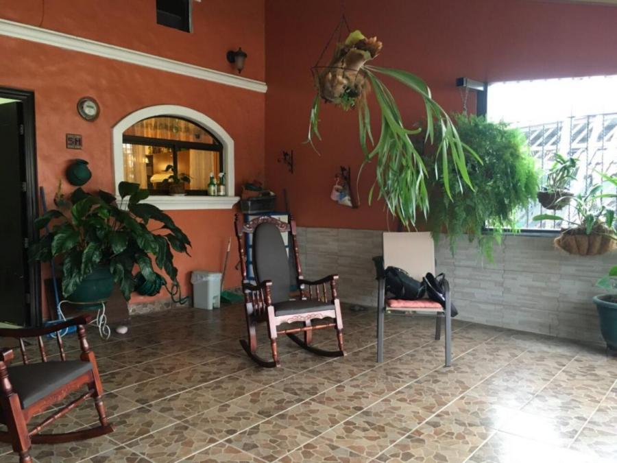 CASA EN VENTA, SAN FRANCISCO DE HEREDIA, Cod25991