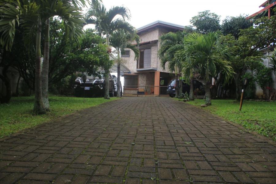 Foto Casa en Venta en San Rafael, Heredia - ¢ 250.000.000 - CAV104893 - BienesOnLine