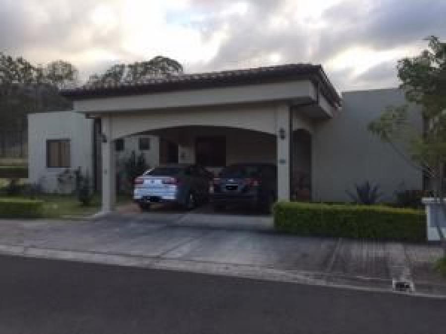 Foto Casa en Venta en El Guarco, Cartago - U$D 230.000 - CAV27697 - BienesOnLine