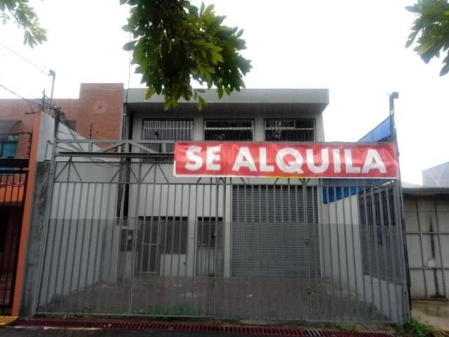 Foto Local en Alquiler en LaUruca, San Jos, San Jos - ¢ 1.300.000 - LOA32635 - BienesOnLine