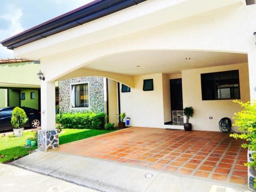 Foto Casa en Venta en ElGuarcoTobosi, El Guarco, Cartago - U$D 185.000 - CAV27525 - BienesOnLine