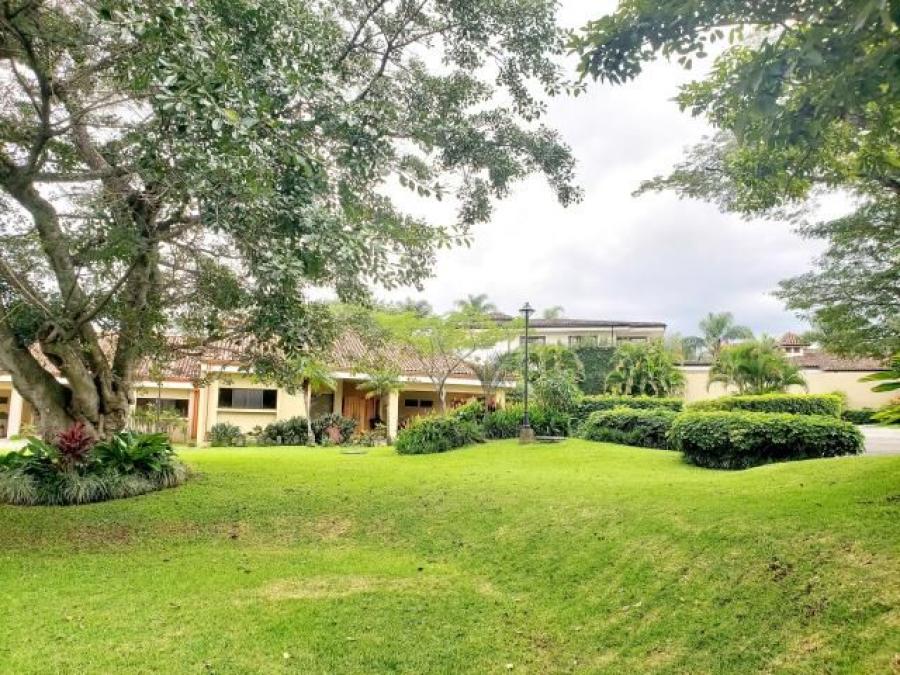 Foto Casa en Venta en Guachipelin, Escaz, San Jos - U$D 390.000 - CAV25545 - BienesOnLine