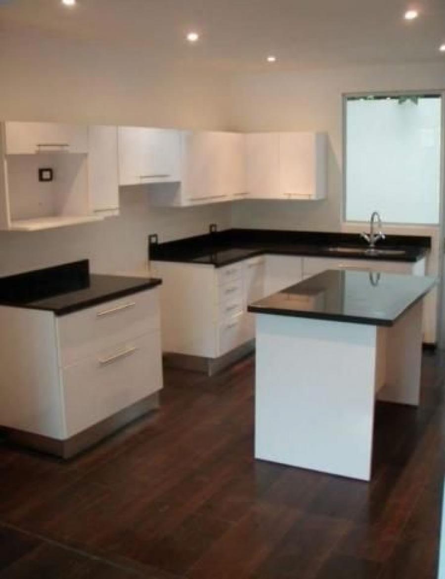 Foto Apartamento en Venta en Escaz, Escaz, San Jos - U$D 110.000 - APV21461 - BienesOnLine