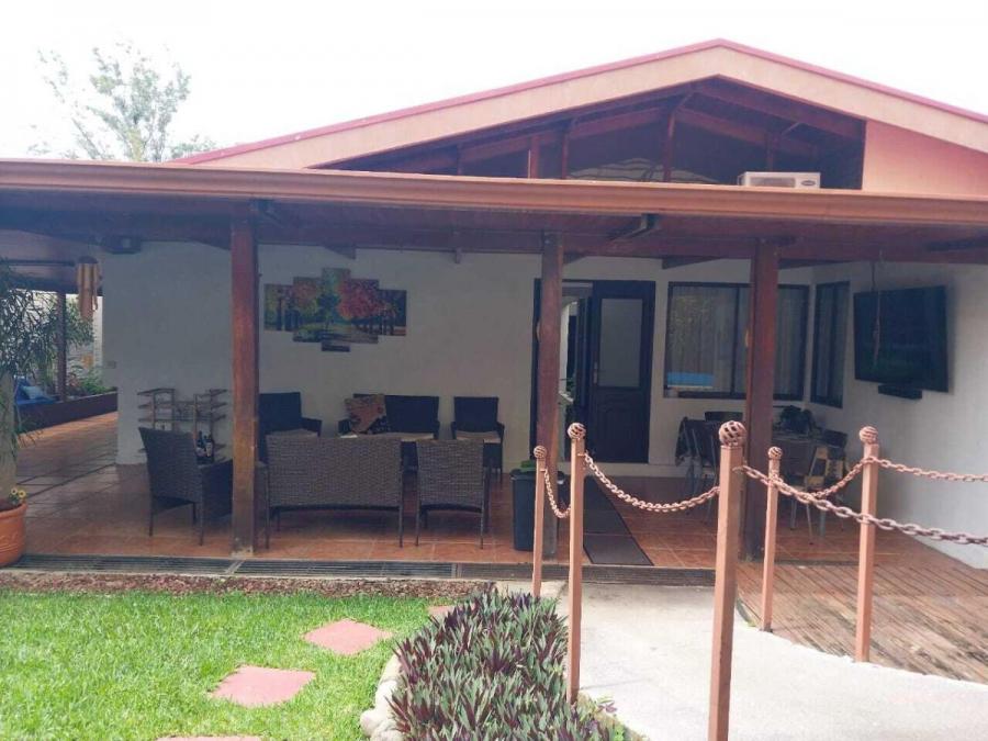 Foto Casa en Venta en SAN RAFAEL, Escaz, San Jos - U$D 560.000 - CAV104761 - BienesOnLine