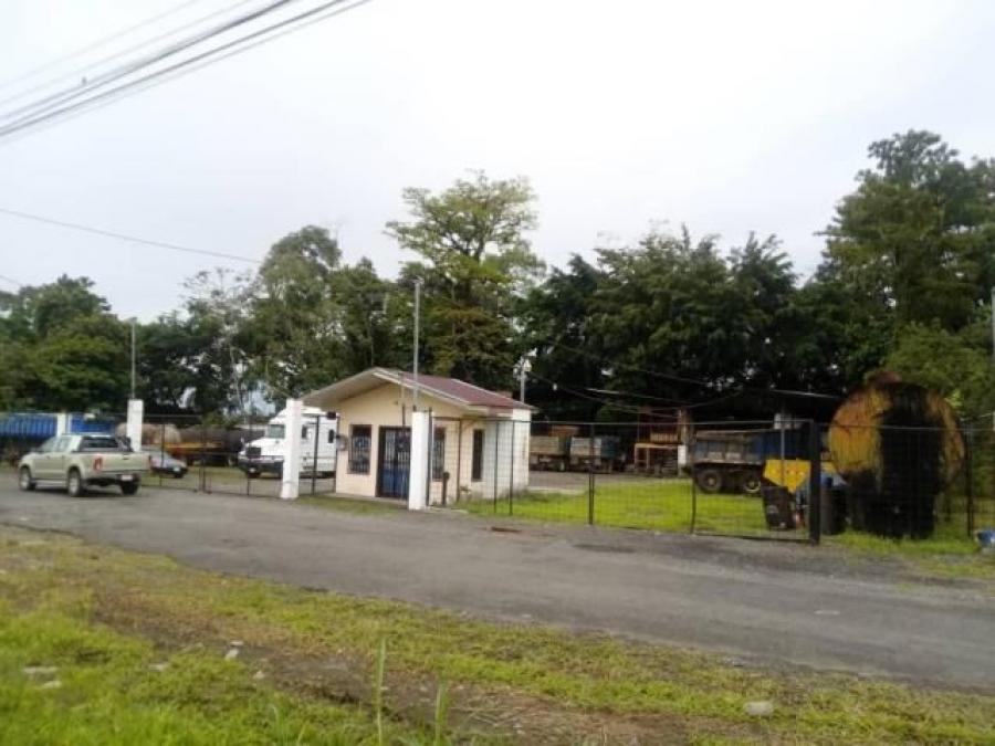 Excelente lote con Bodega y Oficina en Venta, Guapiles     CG-20-1575