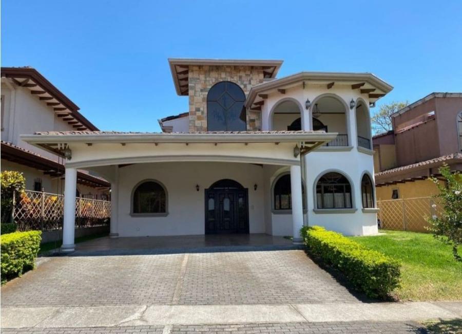 Foto Casa en Venta en Santo Domingo, Santo Domingo, Heredia - U$D 550.000 - CAV101865 - BienesOnLine