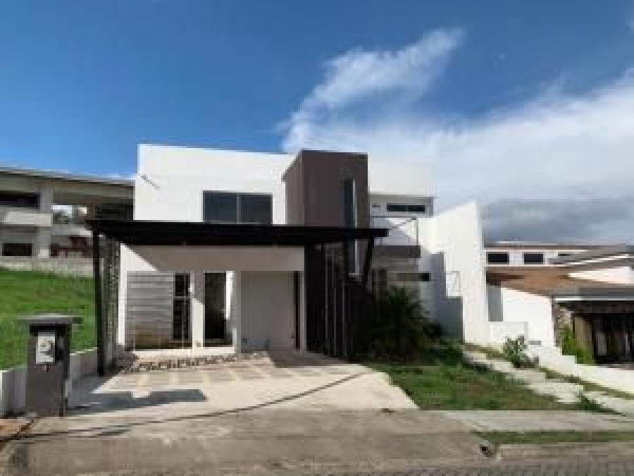 Foto Casa en Venta en Alajuela, Alajuela - U$D 195.000 - CAV28452 - BienesOnLine