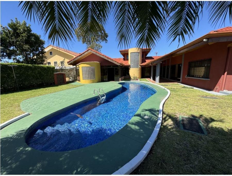 Foto Casa en Venta en Santo Domingo, Heredia - U$D 650.000 - CAV105578 - BienesOnLine