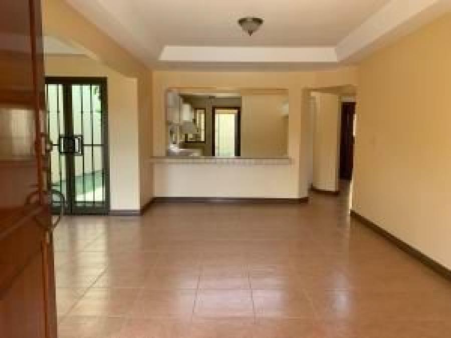 Foto Casa en Venta en Heredia, Heredia - U$D 185.000 - CAV30125 - BienesOnLine