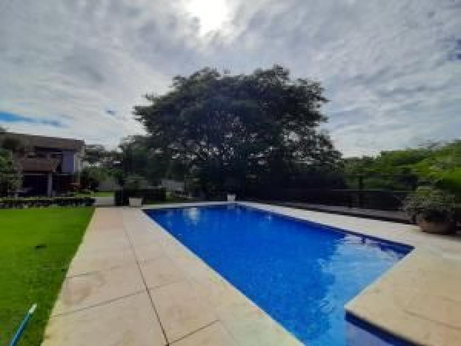 Foto Casa en Venta en Santa Ana, San Jos - U$D 200.000 - CAV28900 - BienesOnLine