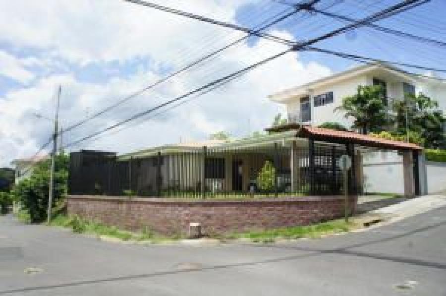 Foto Casa en Venta en Santa Ana, San José - U$D 175.000 - CAV27732 - BienesOnLine