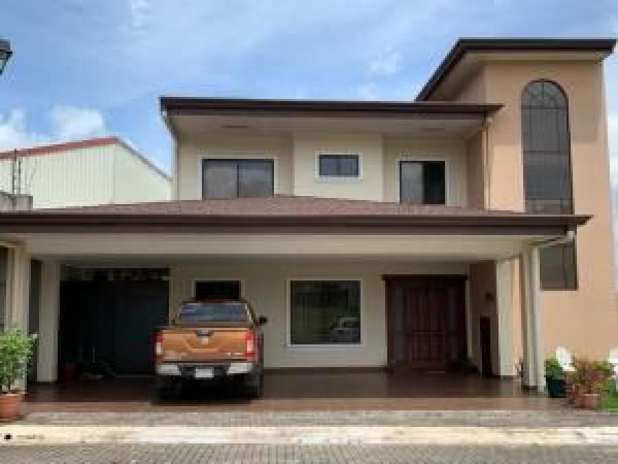 Foto Casa en Venta en Alajuela, Alajuela - U$D 320.000 - CAV34424 - BienesOnLine