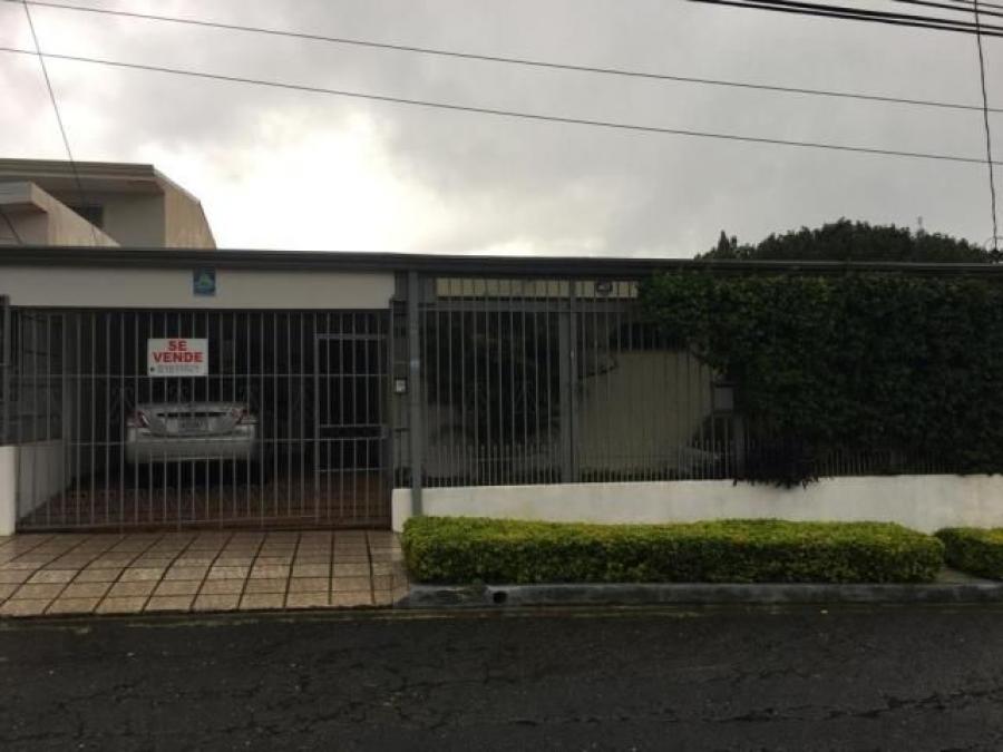 Foto Casa en Venta en Sabana, San José, San José - U$D 235.000 - CAV24831 - BienesOnLine