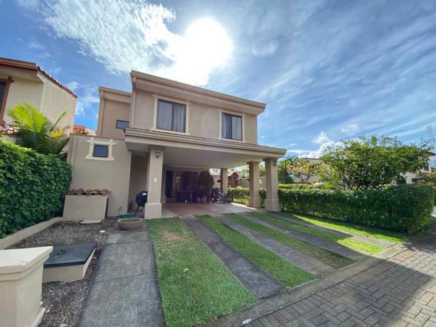 Venta de Casa en San Rafael, Alajuela. RAH 24-827