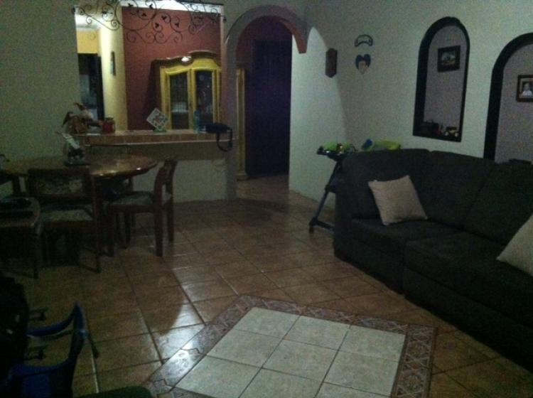 Foto Casa en Venta en Mercedes, Heredia - ¢ 63.000.000 - CAV2318 - BienesOnLine