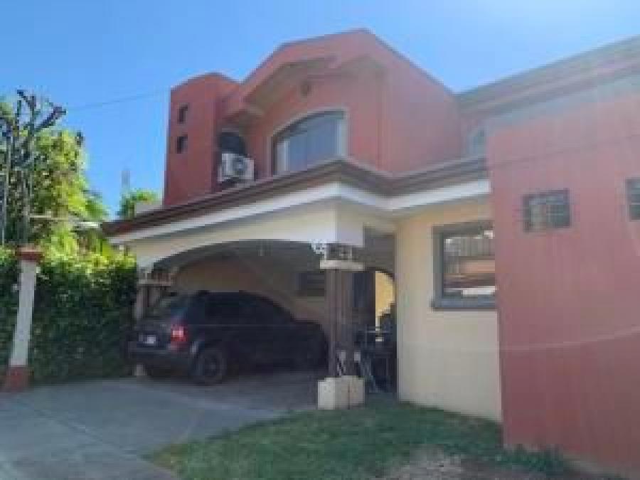 Foto Casa en Venta en Flores, Heredia - U$D 245.000 - CAV39839 - BienesOnLine