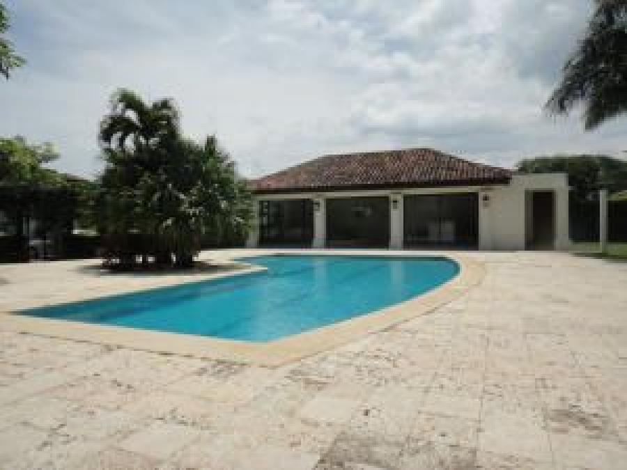 Foto Casa en Venta en Santa Ana, San Jos - U$D 580.000 - CAV28728 - BienesOnLine