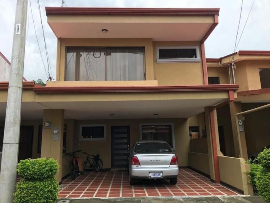 MLS-21-2304 VENTA CASA DESAMPARADOS 