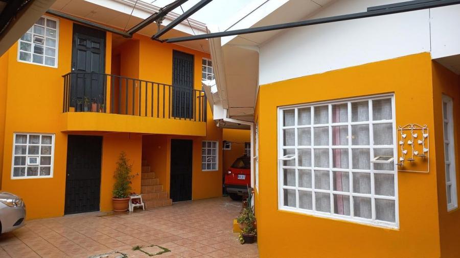 MLS-24-461 LS VENTA PROPIEDAD CON 5 APARTAMENTOS TIBAS SAN JOSE 