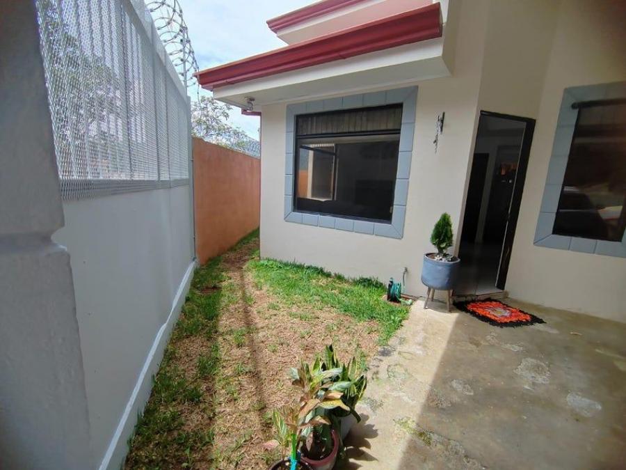 Foto Casa en Venta en LA UNION CARTAGO, LA UNION CARTAGO, Cartago - U$D 140.000 - CAV102884 - BienesOnLine