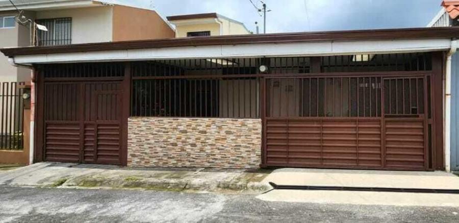 MLS-25-490 LS VENTA CASA BARVA HEREDIA