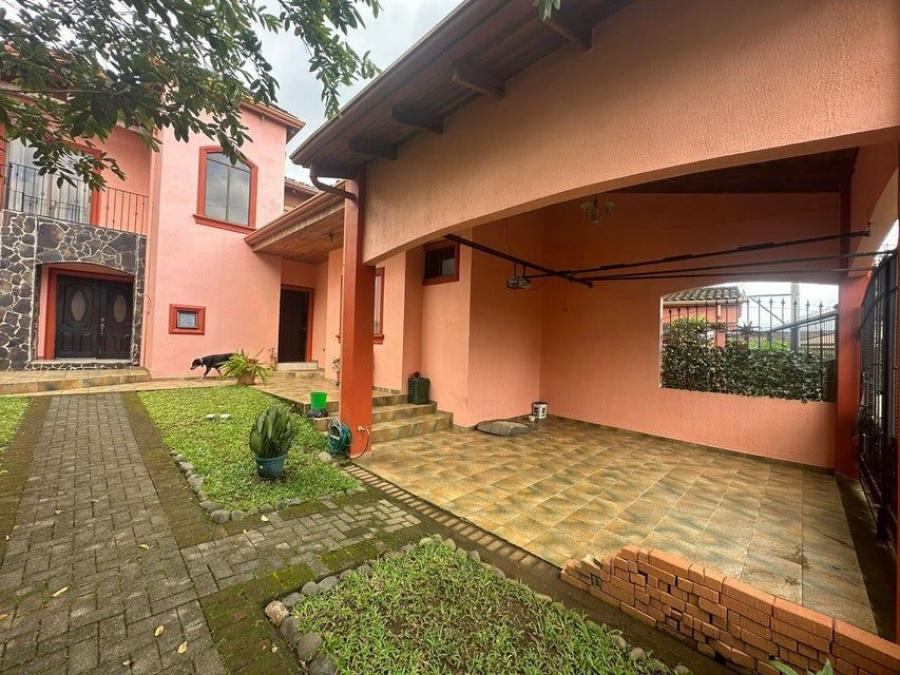 MLS-25-604 LS VENTA CASA FLORES HEREDIA