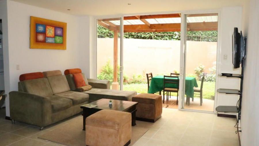 Foto Casa en Venta en Santa Ana, San José - U$D 173.000 - CAV25880 - BienesOnLine