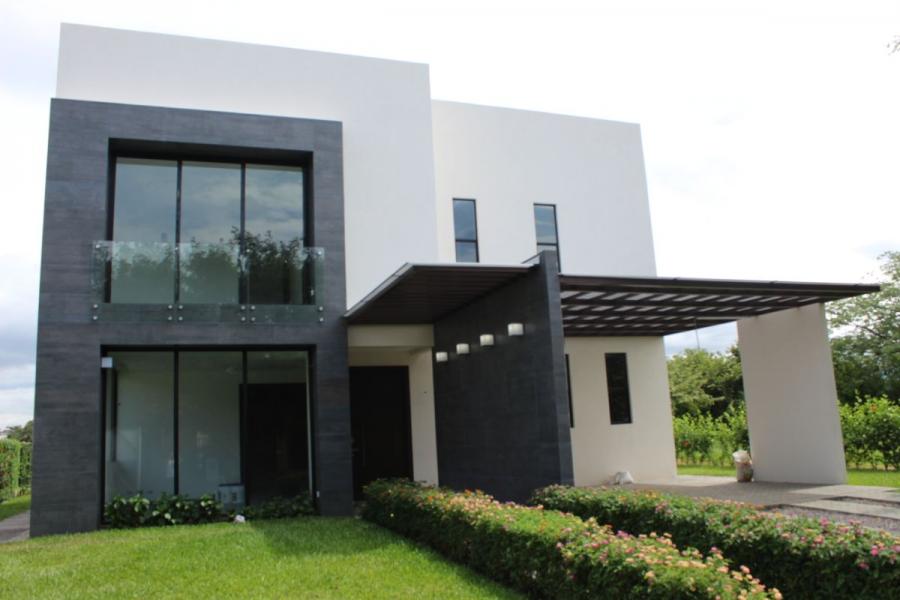 Foto Casa en Venta en Santa Ana, Lindora, Residencial Valle del Sol, San José - U$D 950.000 - CAV18120 - BienesOnLine