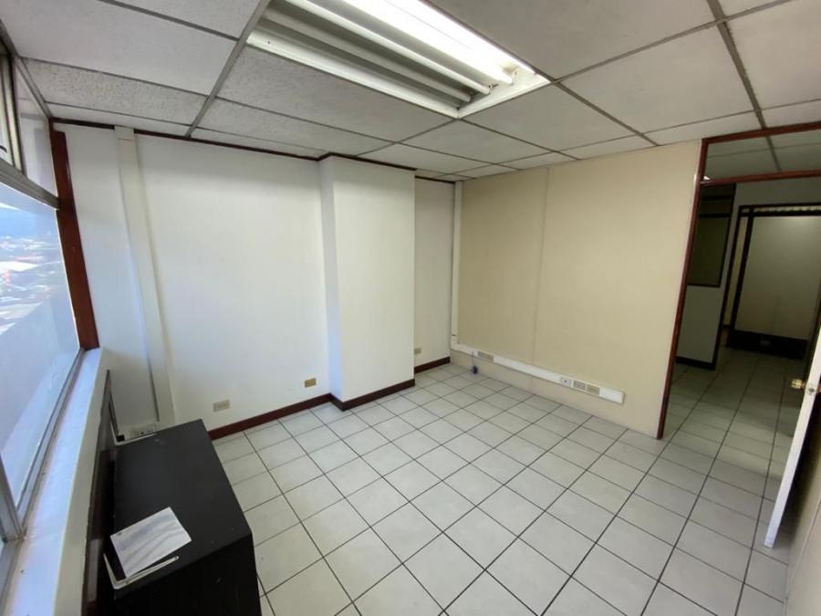 Oficina centro Colón 53m2 a $530