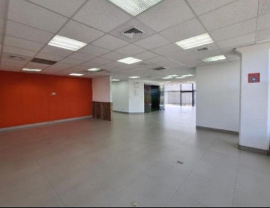 Foto Oficina en Alquiler en Escazú, San José - U$D 2.923 - OFA103672 - BienesOnLine