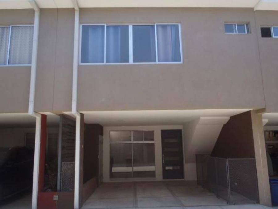 Preciosa y Cómoda Casa  A la Venta.  (Con Opción a Alquiler)    CG-20-759