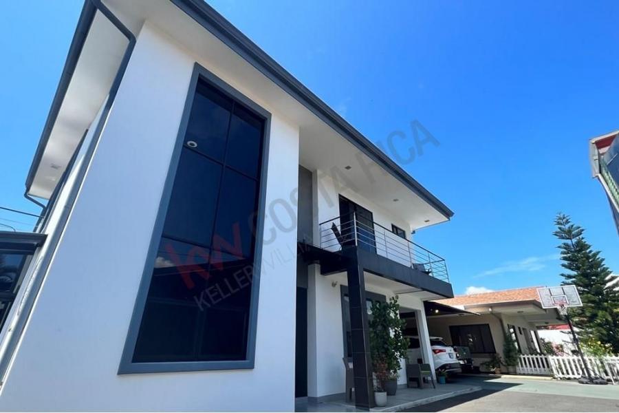 Foto Casa en Venta en Garita, Alajuela - U$D 360.000 - CAV103916 - BienesOnLine