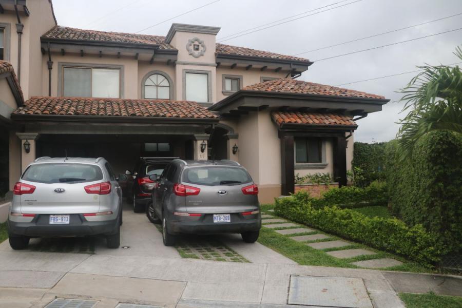 Foto Casa en Venta en Escazú, San José - U$D 650.000 - CAV30020 - BienesOnLine