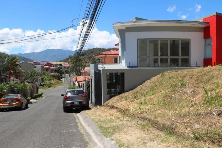 Foto Casa en Venta en Curridabat, San Jos - U$D 260.000 - CAV26250 - BienesOnLine