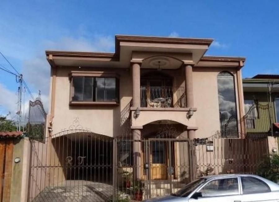 Foto Casa en Venta en La Unin, Cartago - U$D 251.000 - CAV34354 - BienesOnLine