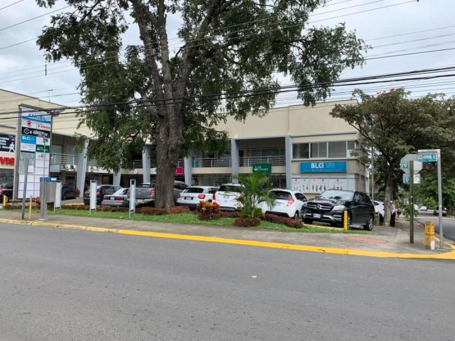 RAH OFC #20-286  comercial en venta en Santa Ana 