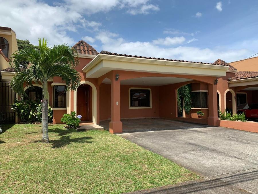 Foto Casa en Venta en Heredia, Heredia - U$D 185.000 - CAV32651 - BienesOnLine